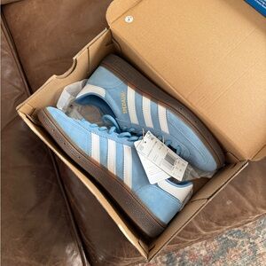 Adidas HANDBALL SPEZIAL SHOES - women’s size 7